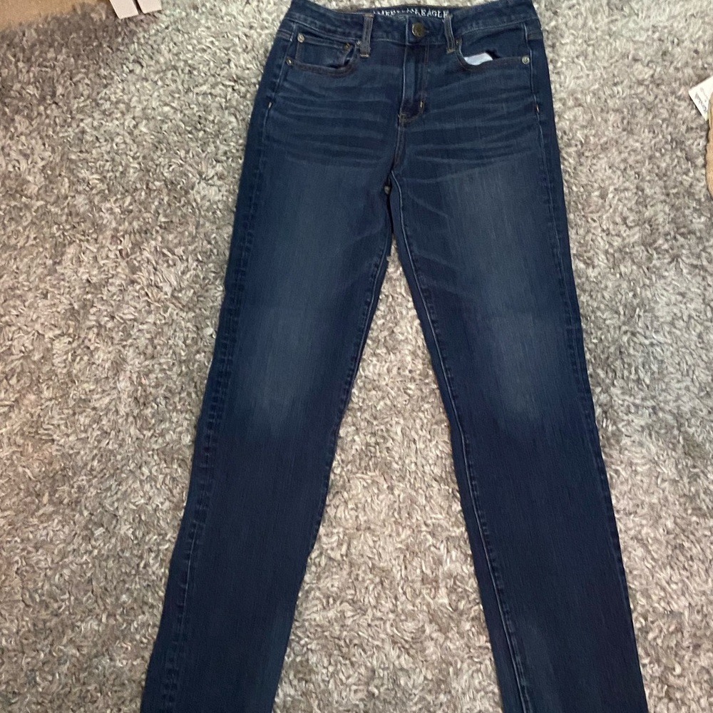 Lightly Worn American Eagle Jeans!